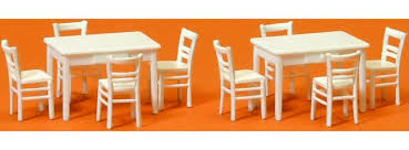 Preiser 17217 - 2x tables, 8x chairs