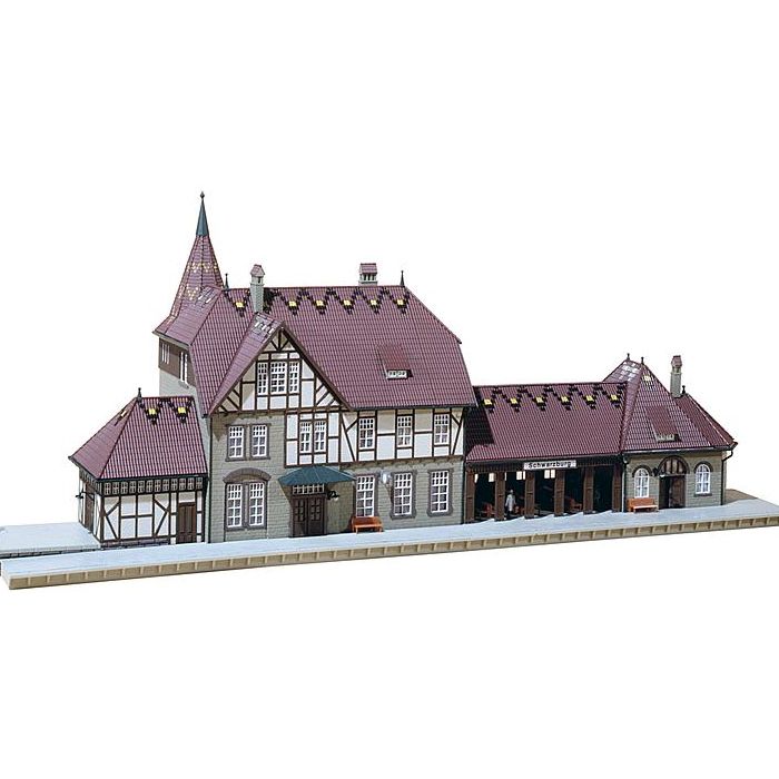 Faller 110116 - "Schwarzburg" station