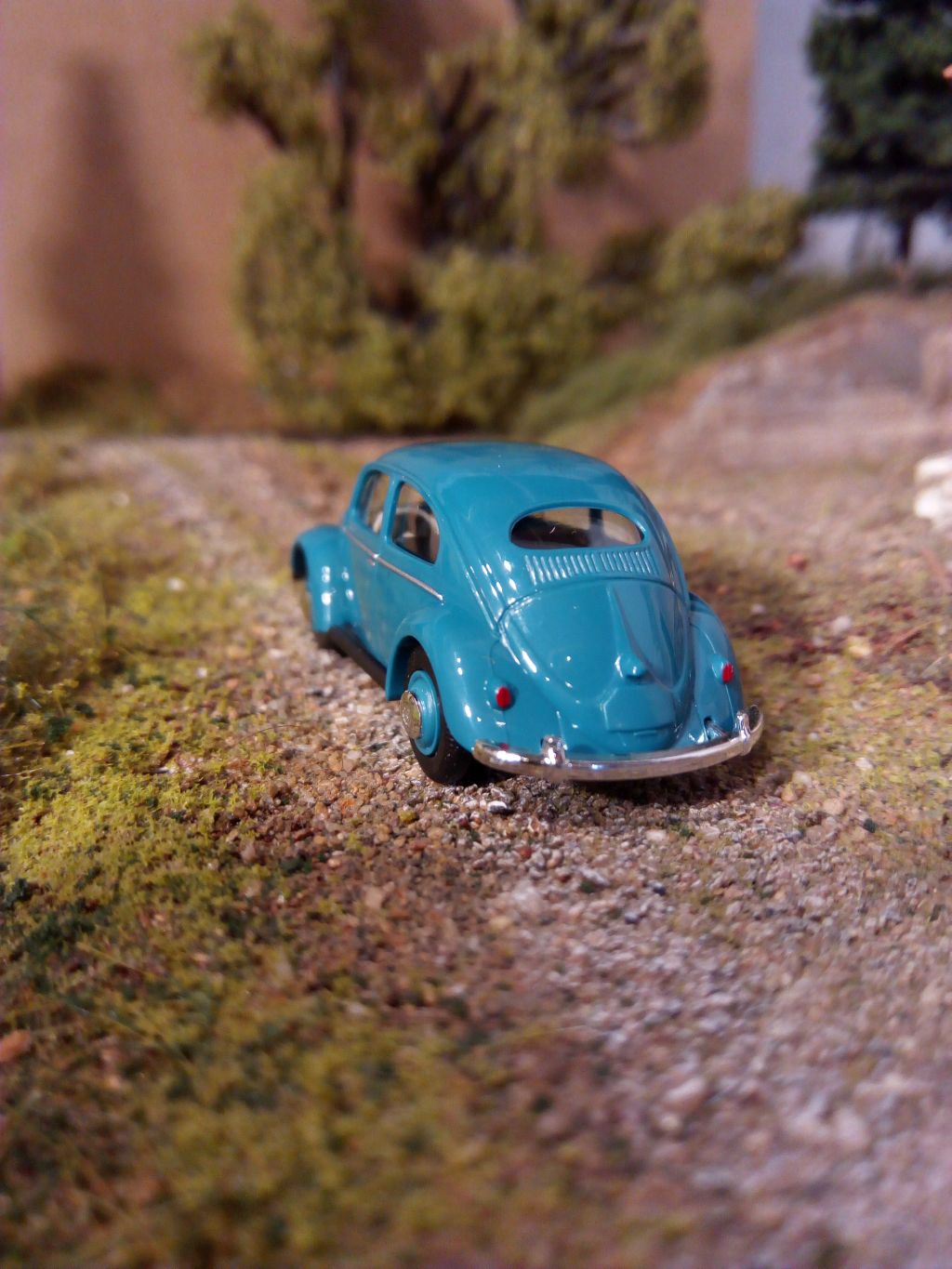 Busch 52950 - VW Beetle with oval window, blue