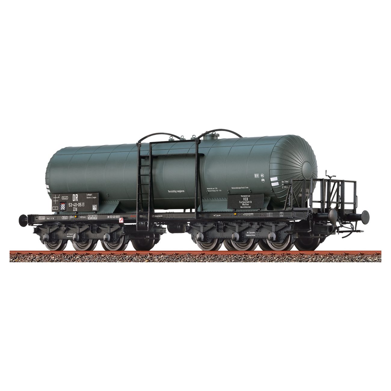 Brawa 48546 - Tank Car "VEB Farbenfabrik Wolfen" DR, epoch III