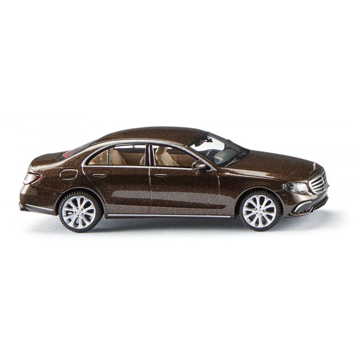 Wiking 022703 - MB E-class W 213 Exlusive brown