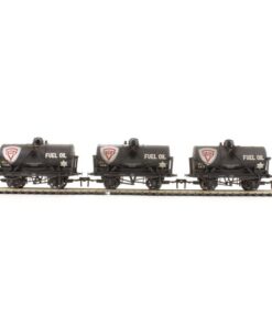 Bachmann 37-671 - 14 Ton Tank Wagons 'Fina', OO Gauge, Set