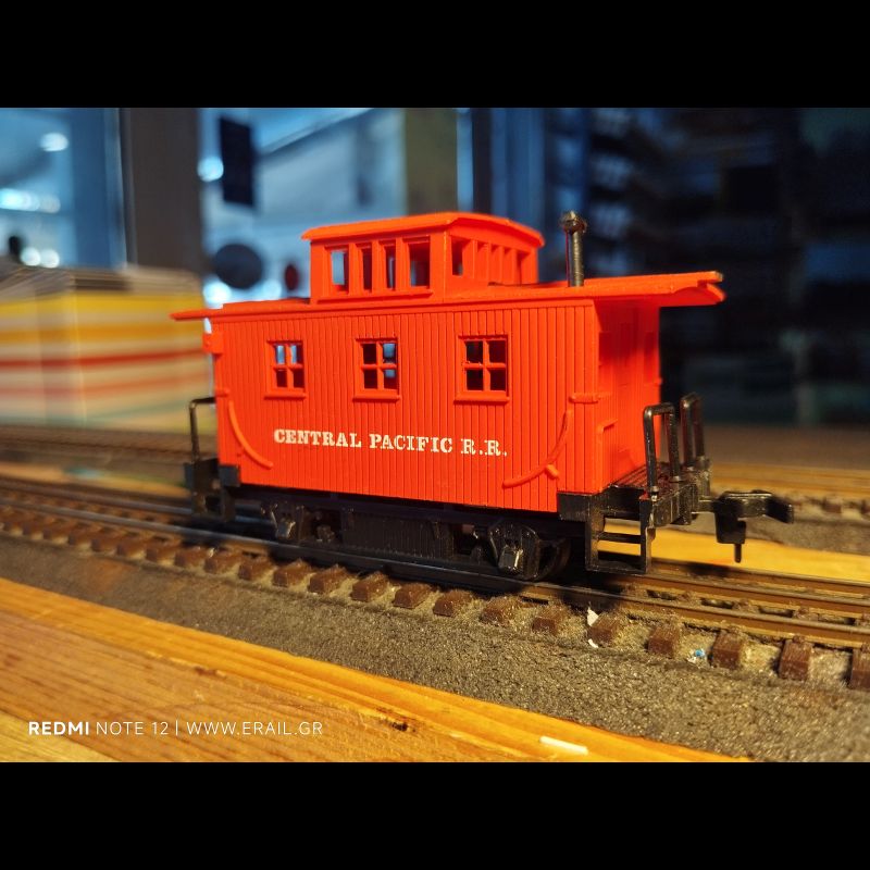 US caboose, preowned